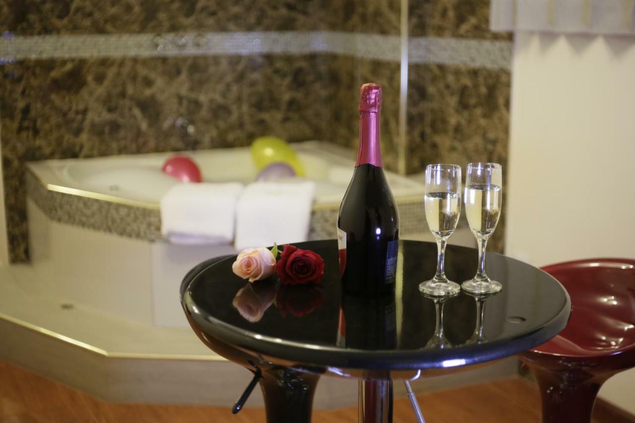 Puno Victoria Suites ภายนอก รูปภาพ